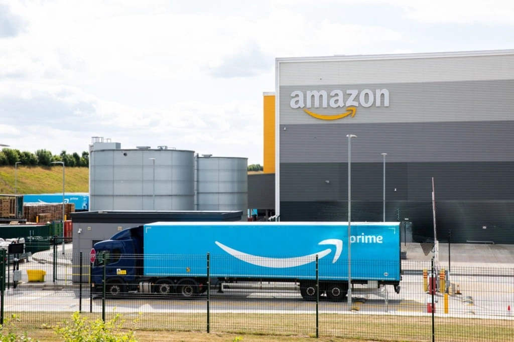 what-is-wholeselling-on-amazon